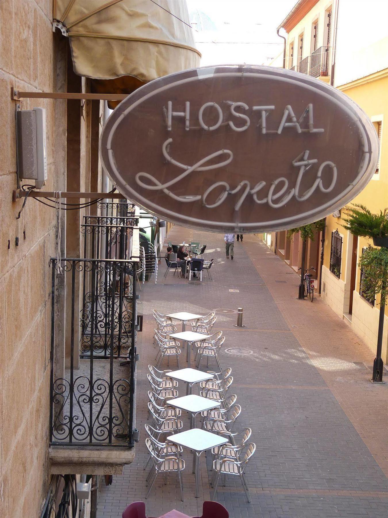 Hostal Loreto Hotel Denia Exterior photo